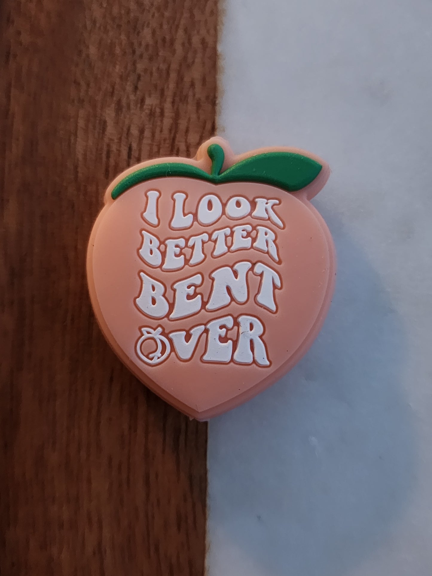Peach Look better bent over silicone beads