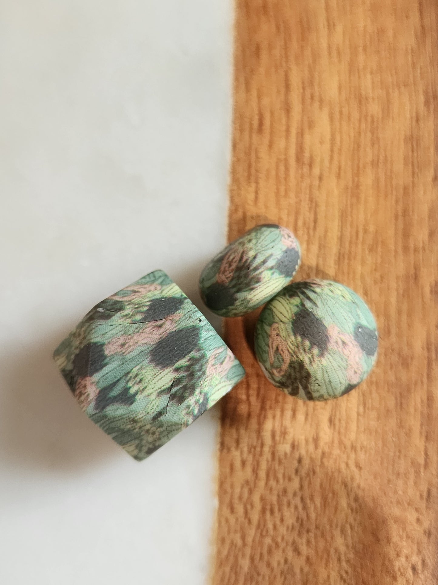 Cactus 15mm and hexagon custom silicone focal peint beads